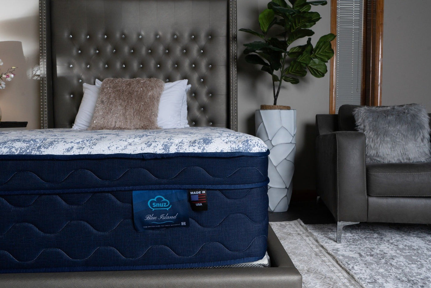 Snuz Blue Island 14” Euro Top Medium Plush Comfort with AdaptaFlex™ Pocket Coil Support